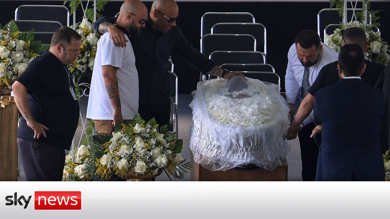 In full: Pele lying in state