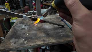 Paperclip video short
