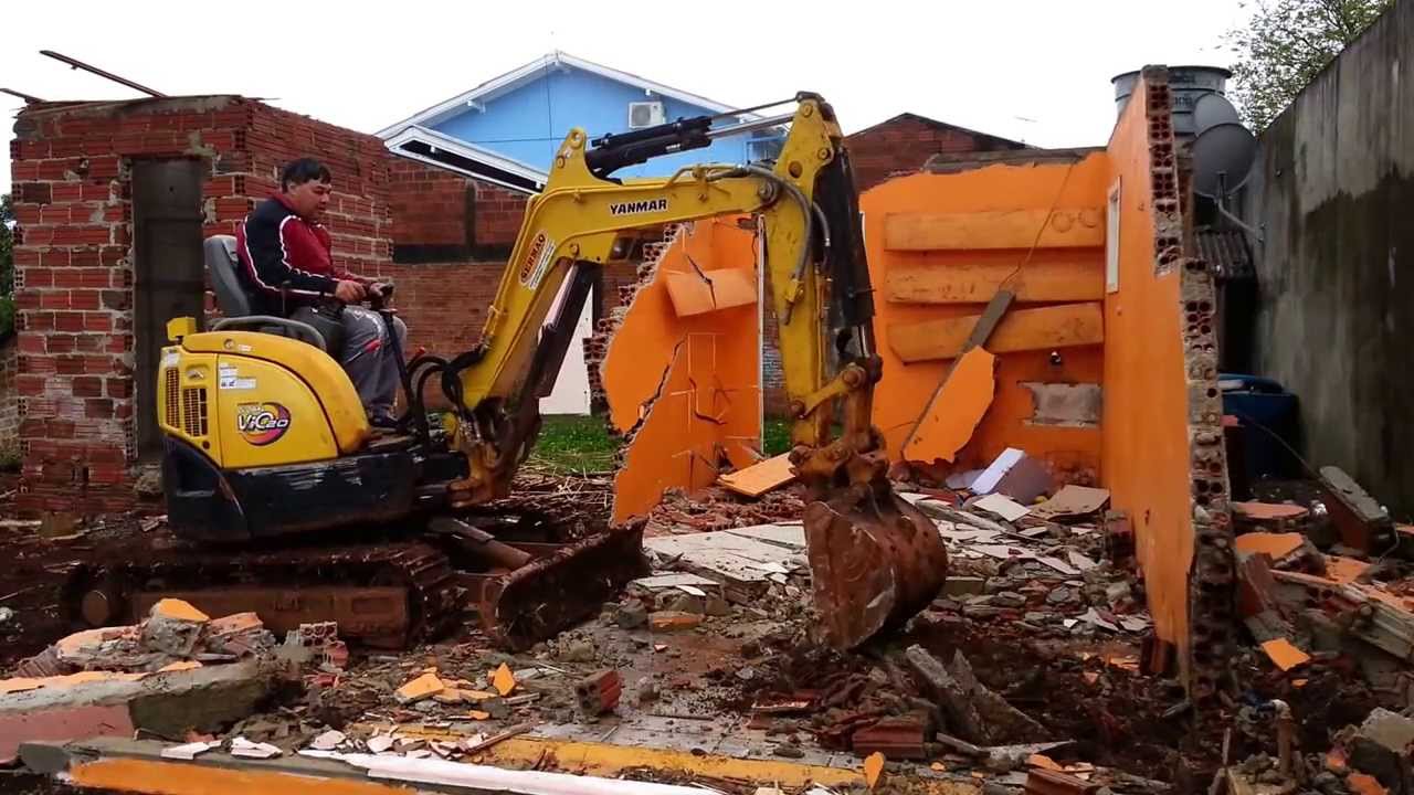 Miniescavadeira Yanmar ViO-20 - Demolição