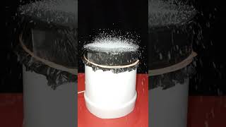 Vibrating salt