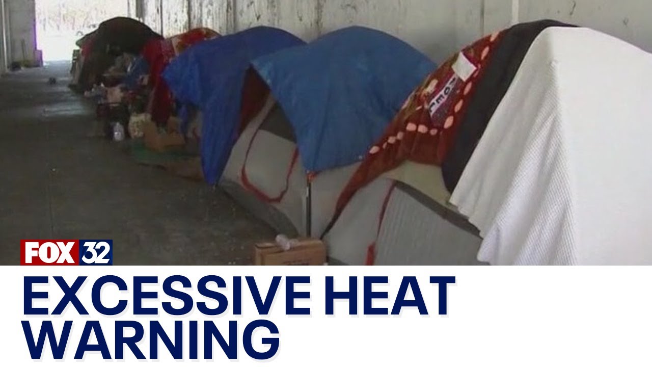 Cooling centers open in Chicago due to excessive heat - YouTube