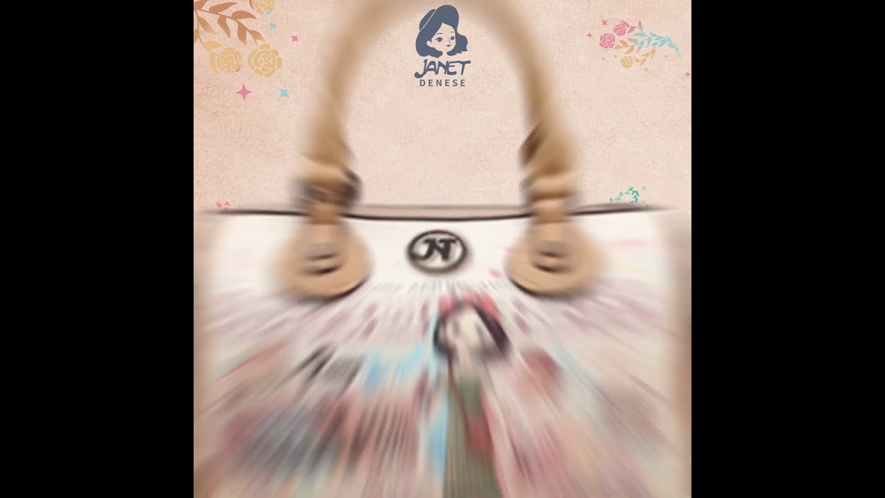 CANTON FAIR WITH HENNEY BEAR JANET DENESE Salon international de la mode haut de gamme