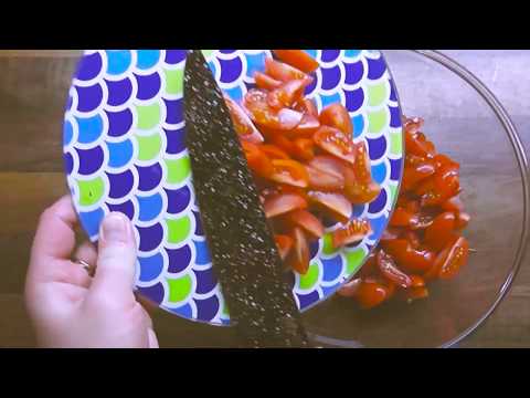 Video: Domates Ve Peynirli Pekin Lahanası Salatası
