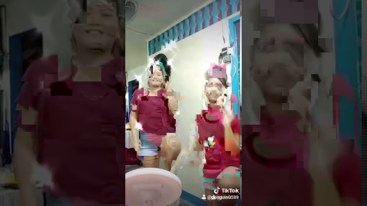 Laggy Taffy TikTok  ( Mother & Daughter ) 2020 09 09