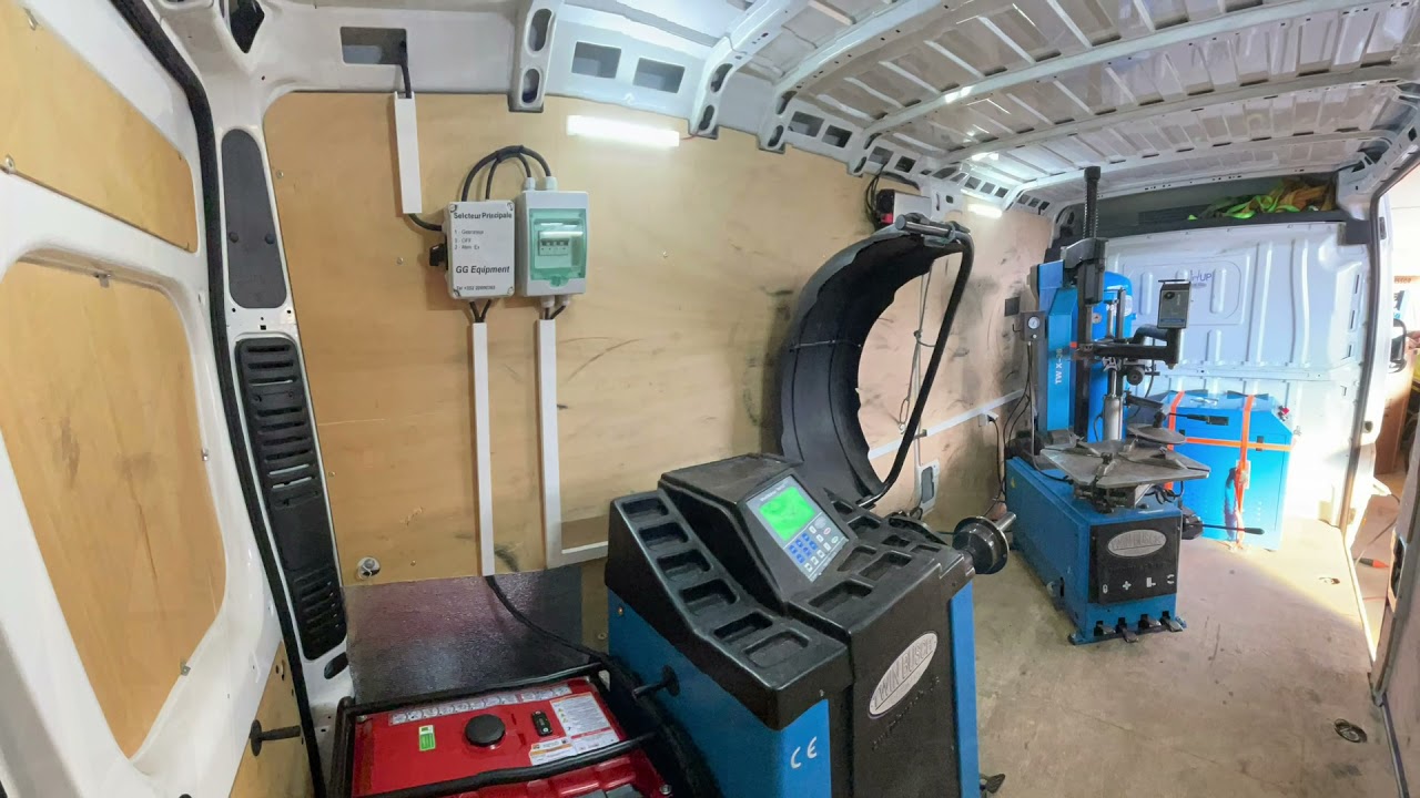 Camionette de Service Pneus Mobile