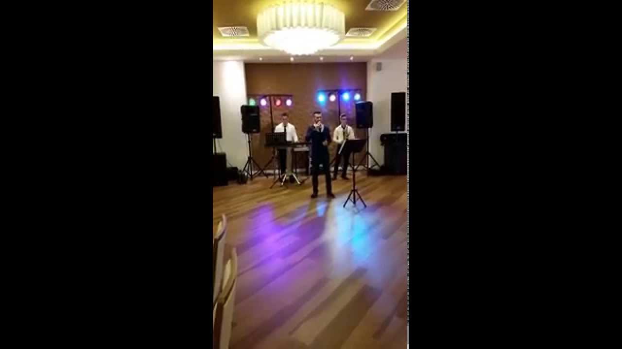 Adi Mot - Another day in paradise LIVE (cover Phil Collins)