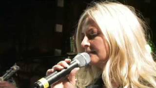 BEATLES REVIVAL ORCHESTRA feat. KATI KARNEY screenshot 1