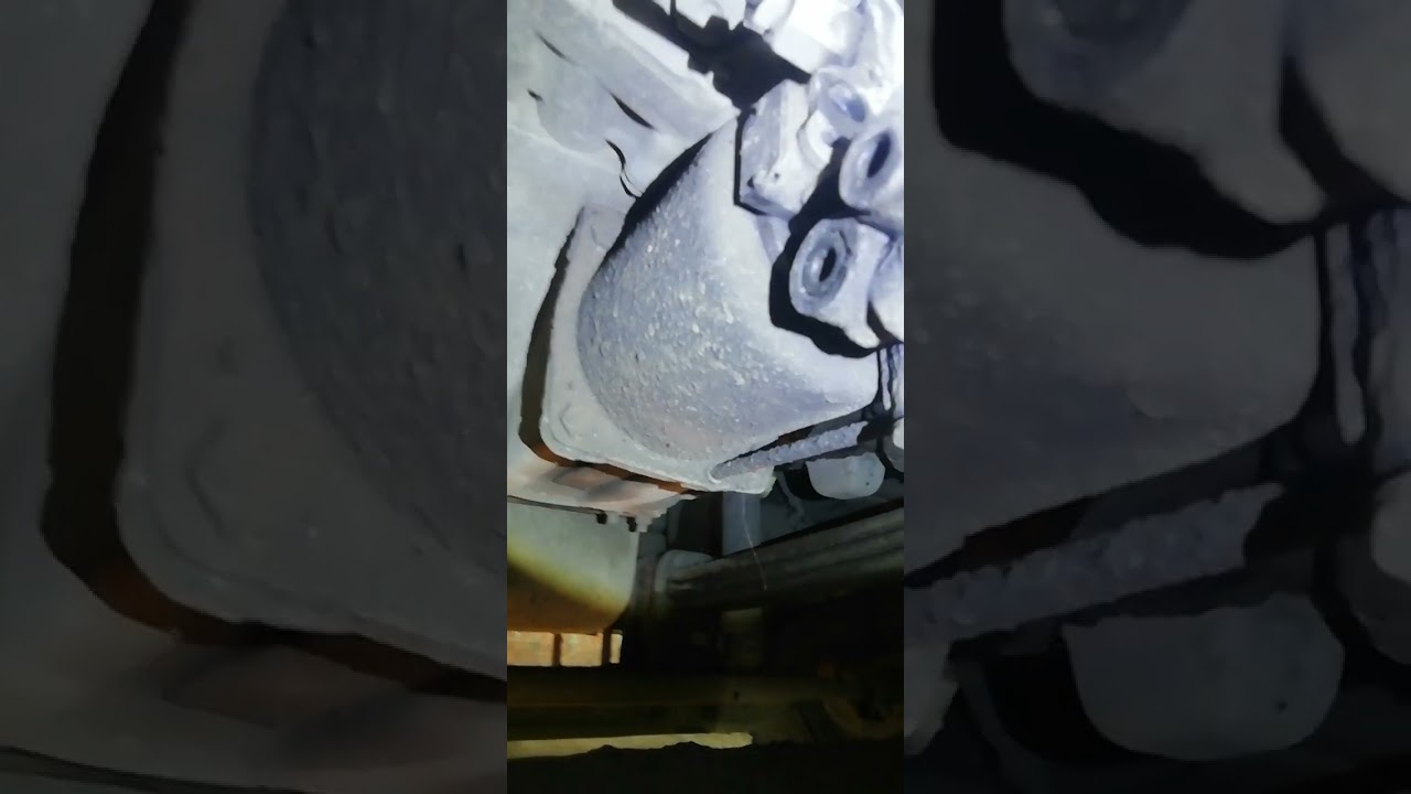 ПГУ травит воздух, Камаз 659004,утром еле прочиваю педаль сцепления. Разбор, дефектовка покажет.