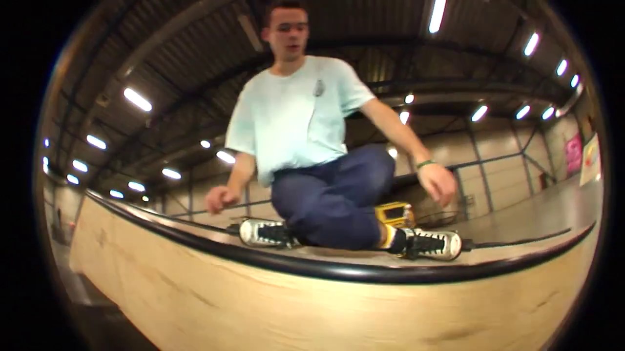 Hedonskate Quick Clips #76: Patryk Pilch (Rolki Valo V13)