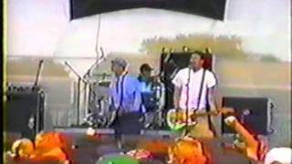 07 - blink-182 - Touchdown Boy live at Warped Tour 97' Wealth