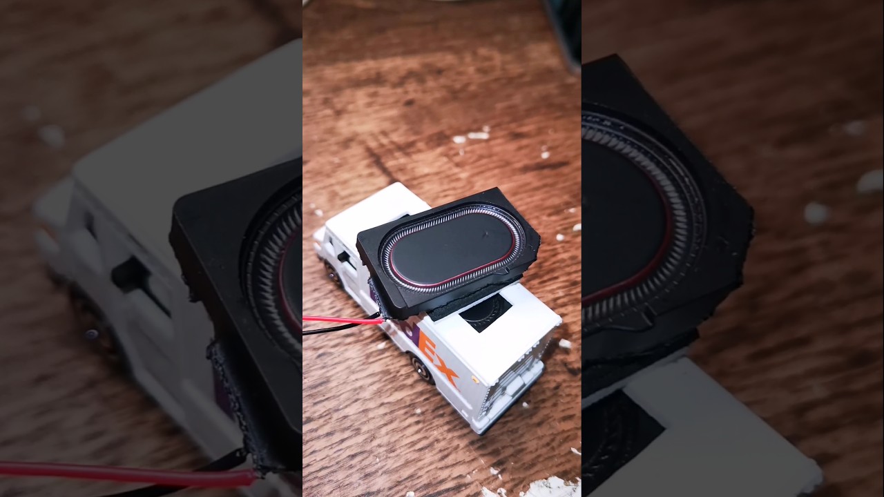 Macbook Pro Speaker Excursion Test #bass #speaker #apple