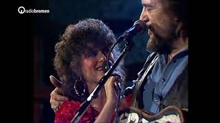 Waylon Jennings and Jessi Colter - Storms never last