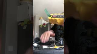 HOW TO CHANGE OUT BATTERIES IN THE IROBOT ROOMBA 770-780-880 super simple!