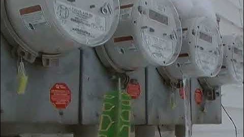 TEST 4 SMART METER RADIATION - TEST DE 4 COMPTEURS-INTELLIGENTS IRRADIATION WIFI