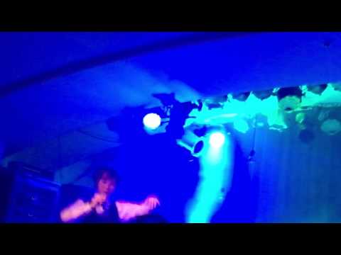 カリスマドットコム × LILI LIMIT ツーマンライブ