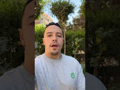 تشترى ايفون اصدار ايه شرق اوسط ولا امريكى ولا هندى