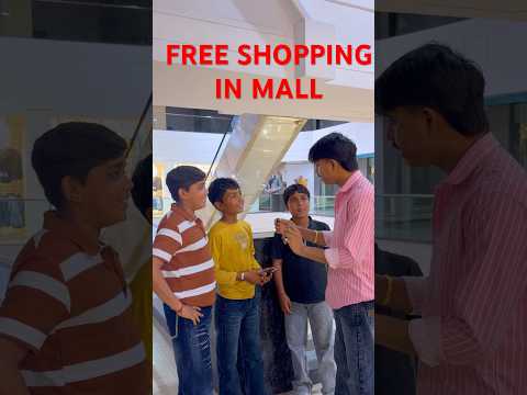 Mall Shopping Challenge! Beat Me in a Custom Match to Win a Free Shopping Card! 🏆🔥 #shorts #kaalyt