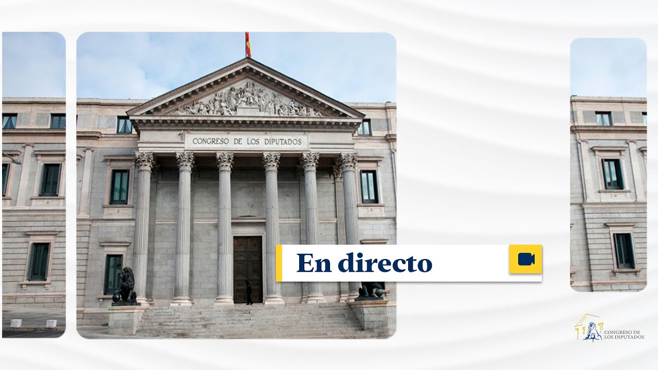 Minuto de silencio con motivo del accidente ferroviario en Adamuz.