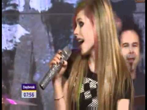 Avril Lavigne - What The Hell - Live - Daybreak.