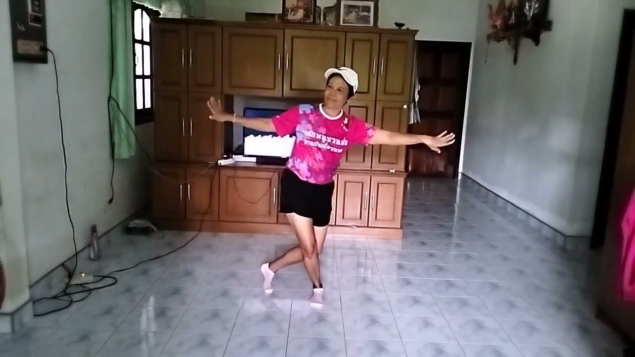 ฝึกซ้อมเพลงแม่บายศรี ท่ารำ อ.นิรันดร์ จันทร์น้อย#ไลน์แด๊น #บาสโลป