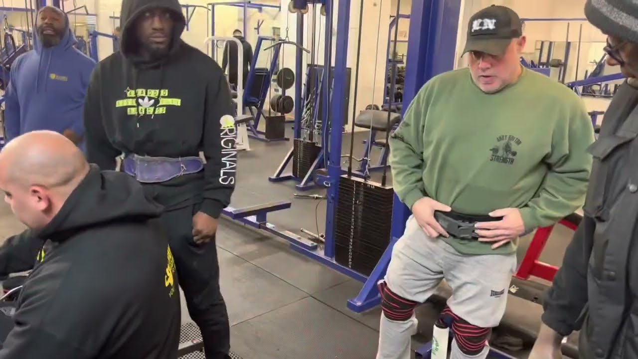 Week 15 Deadlifting and Squat recovery session before build up to British starts 25/01/23