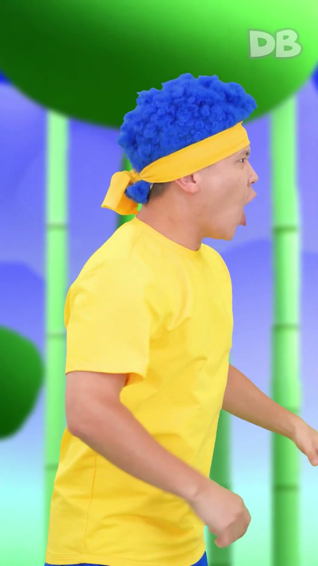 Elephant Artist Paints Cha-Cha, Boom-Boom, Chicky and Lya-Lya | D Billions #shorts #db