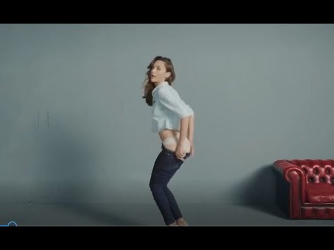 Gal Gadot Ass twerking ---