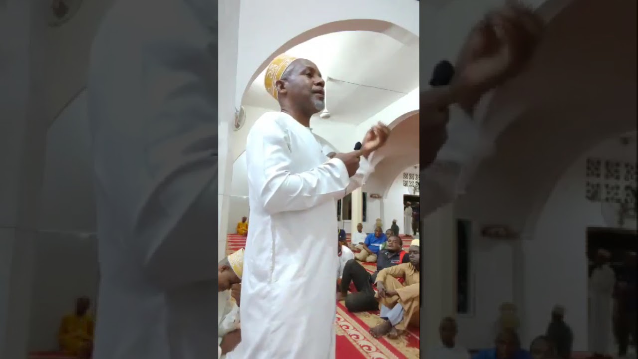 ABOULHADITH KALIMATUL WAANDHI APRÈS LA PRIÈREHUTOWA TASSADAKI YIYOHUKA MVULI SUKU YA KIYAMA