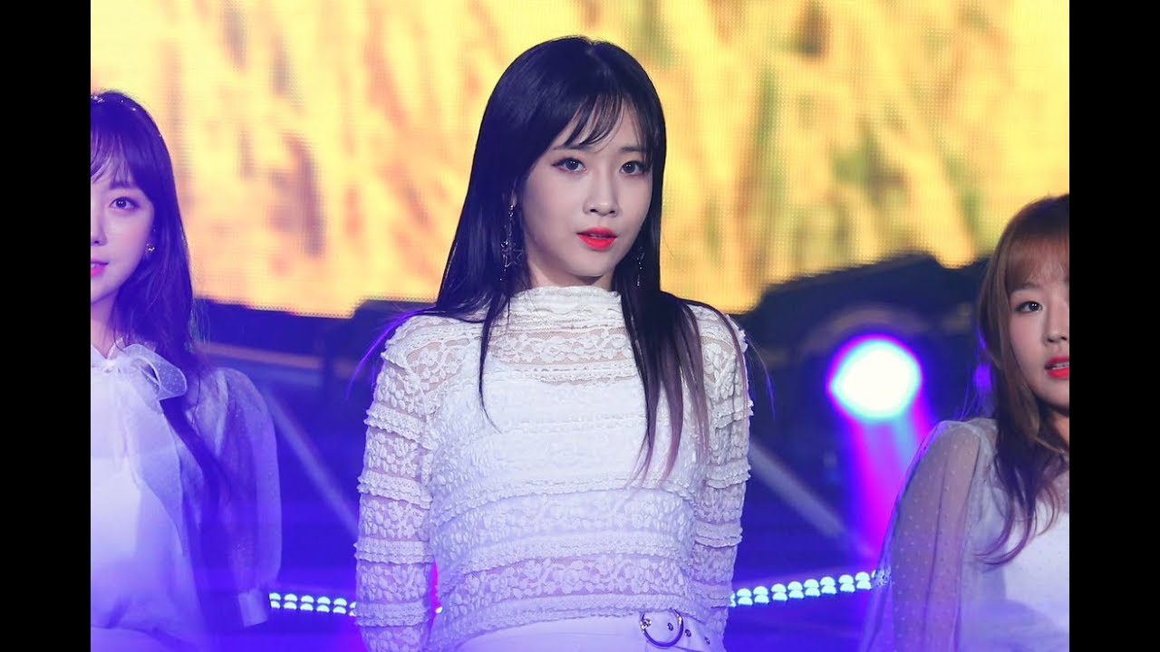 [4K] 180914 피버 페스티벌 지금 이대로 러블리즈 유지애 직캠 @올림픽공원 핸드볼경기장 by 쌍둥이자리