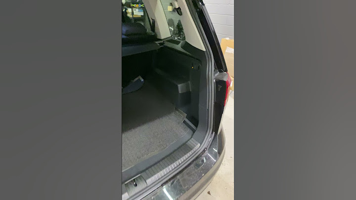 2018 VW Touran with retrofitted swivel tow hitch