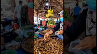 Extreme Street Market Delicacies You Wont See In The West -212