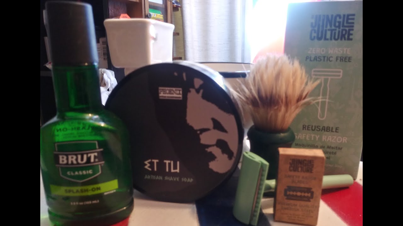 A St. Patrick's Day shave with the Jungle Culture razor