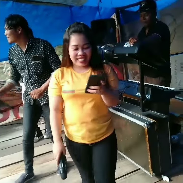 Rabab dj keseruan d pantai air patah muko muko~Alang sarik com