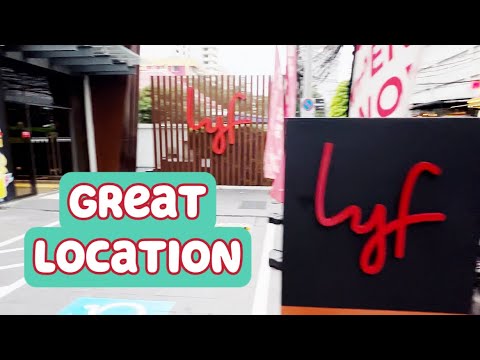 Bangkok : LYF Sukhumvit 8 [Hotel to Nana BTS in 1 Minute]