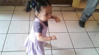 Katherin Bailando...