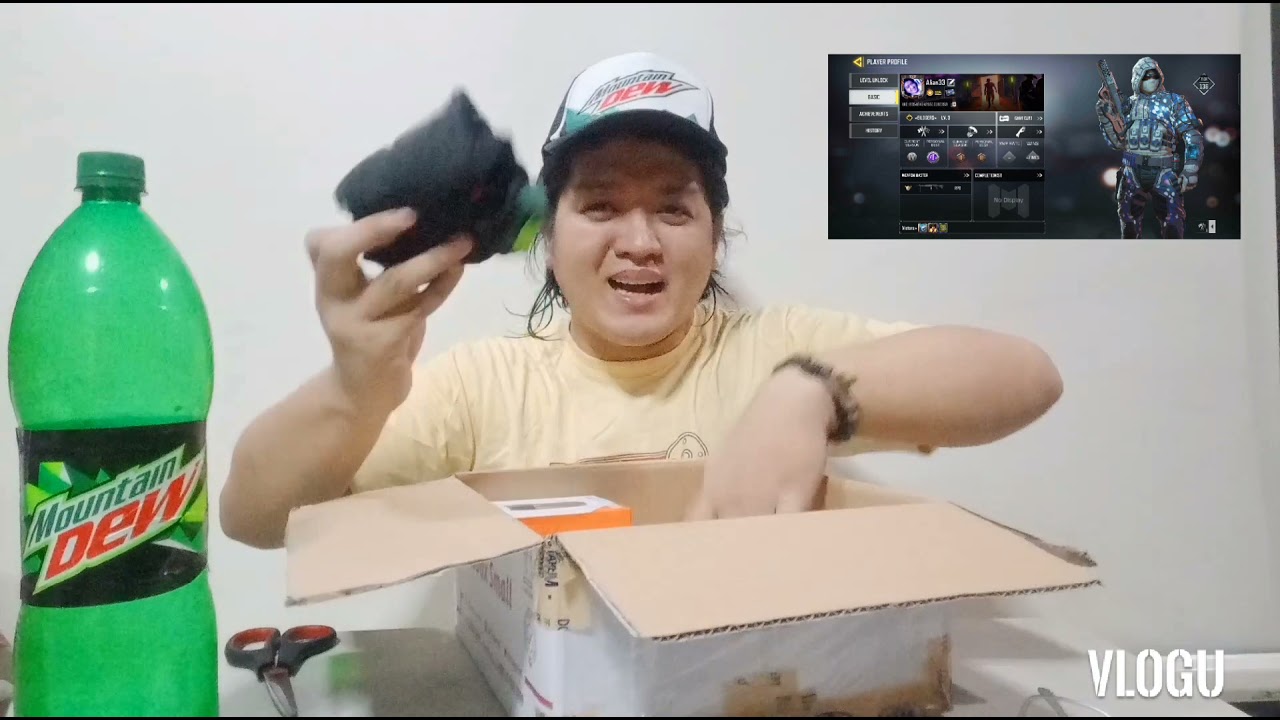 UNBOXING Mountain Dew Merch