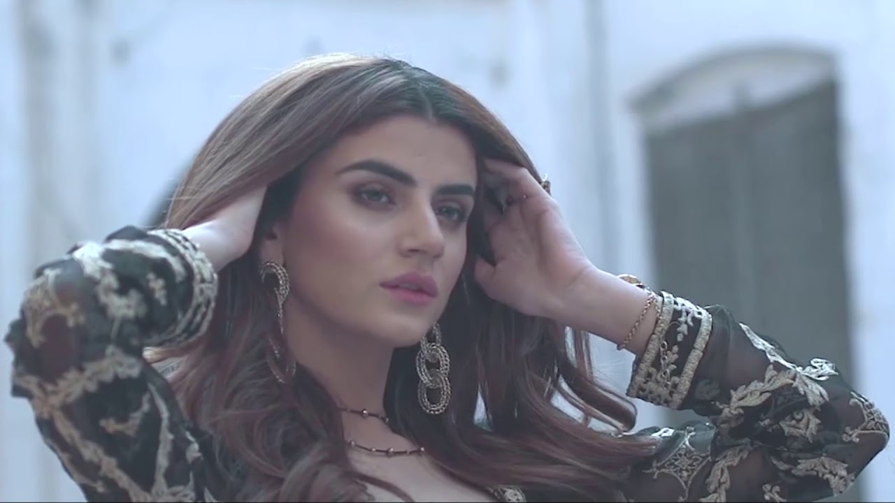 Fashion is like eating, you shouldn't stick to the same menu