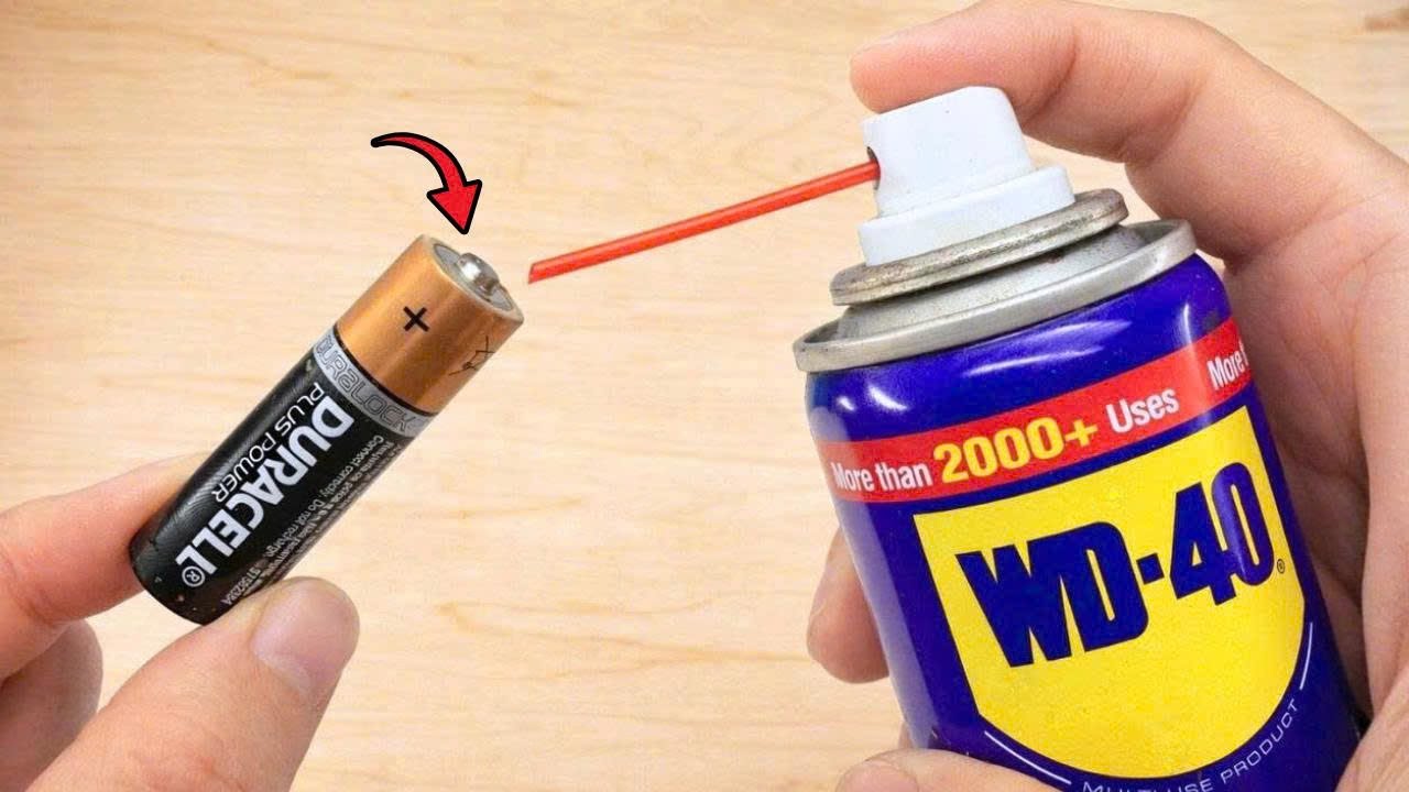 🔋 Больше никогда не покупайте новые батарейки! Используйте WD-40 и посмотрите, что произойдет.