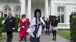Reading of the proclamation