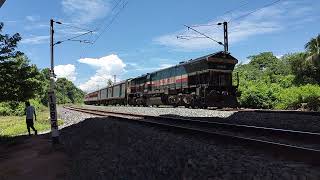 22501 SMVT Bengaluru to New Tinsukia Express led by WDG4 12917 of Siliguri
