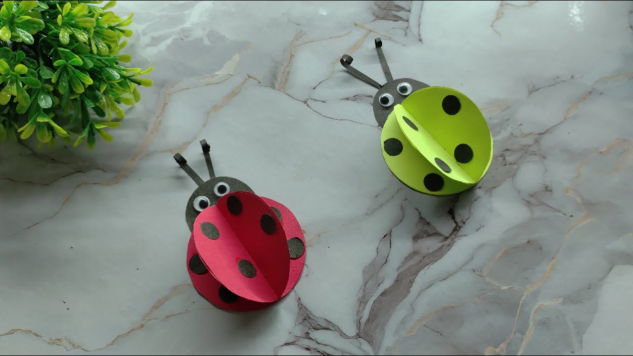 How to make Paper Ladybug