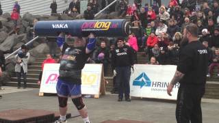 Rob Frampton has a hard referee in log