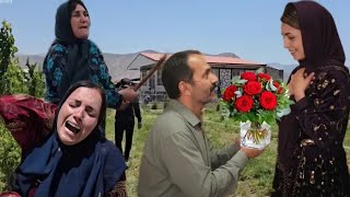 Afsaneh and Isa: Far from a 