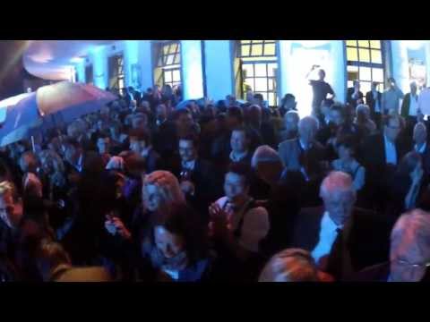 CSU-Bayernfest: "Rock mi"-Flashmob von Voxxclub