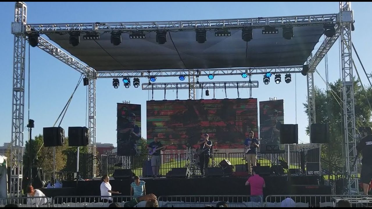 BTS - Ali Azmat, Brian O'Connell, Tyler and Omran Shafique sound check for Pakistan day LA 2022