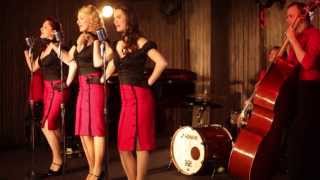 Video thumbnail of "The Airlettes - "Bei mir bist du schön""