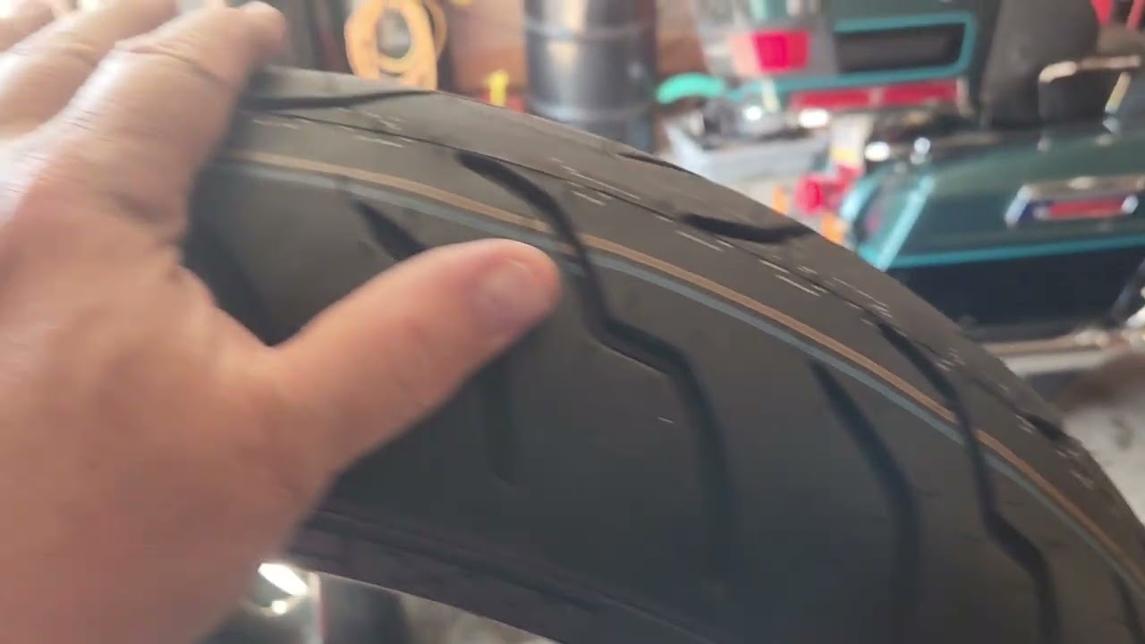 Mr.K's Harley Ultra Classic front wheel removal,  tire change.