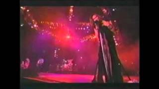 AEROSMITH-CRYIN-STEVEN TYLER ENGAGED FOR THIRD TIME.wmv