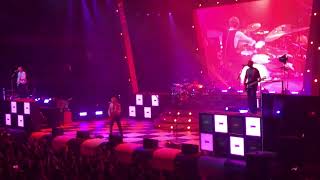 5SOS: You Don’t Go To Parties