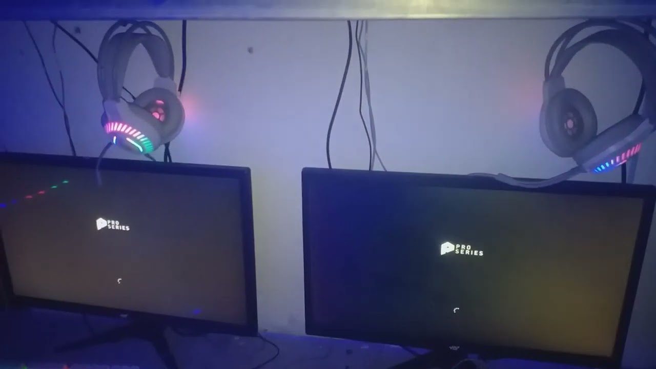 2001 Custom Built PC Pro Series Running Windows 10 vs Windows 10